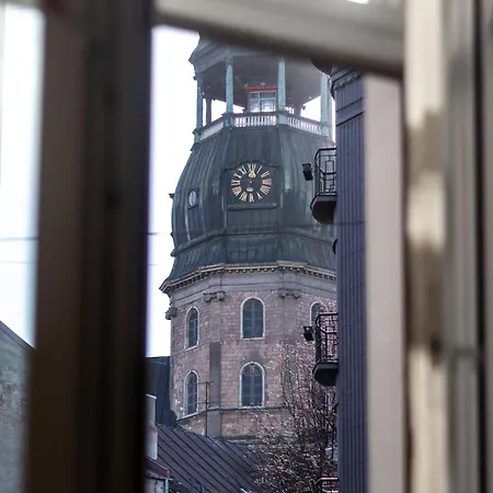 A++ Executive With Luxury Sauna