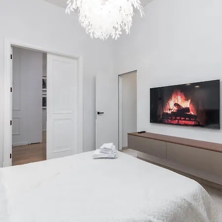 A++ Executive With Luxury Sauna