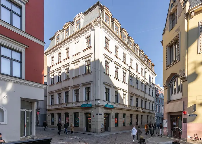 A++ Executive With Luxury Sauna Apartment