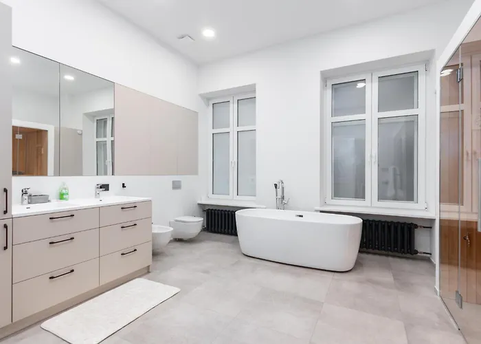 A++ Executive With Luxury Sauna Apartment *